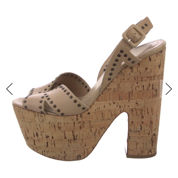 Christian Louboutin Kork Tan Platform Sandals - Picture 1 of 5